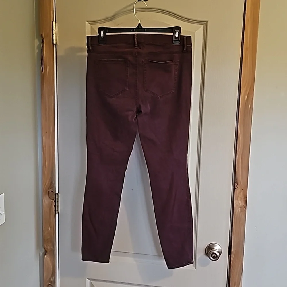 Ann Taylor LOFT jeggings burgundy size 27 aka 4 - Picture 2 of 5
